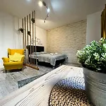 Apartament Beautiful In Old Town *